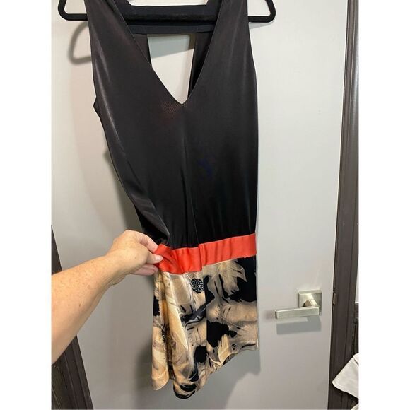 Small, Pinko, dress with plunging back. Black, coral and peach. Made in Italy - Picture 2 of 8